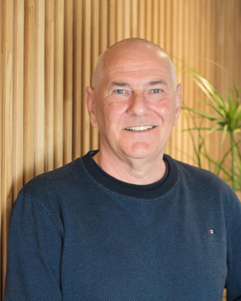 Peter G. Hansen